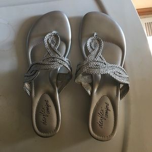 Silver sandals sz 10